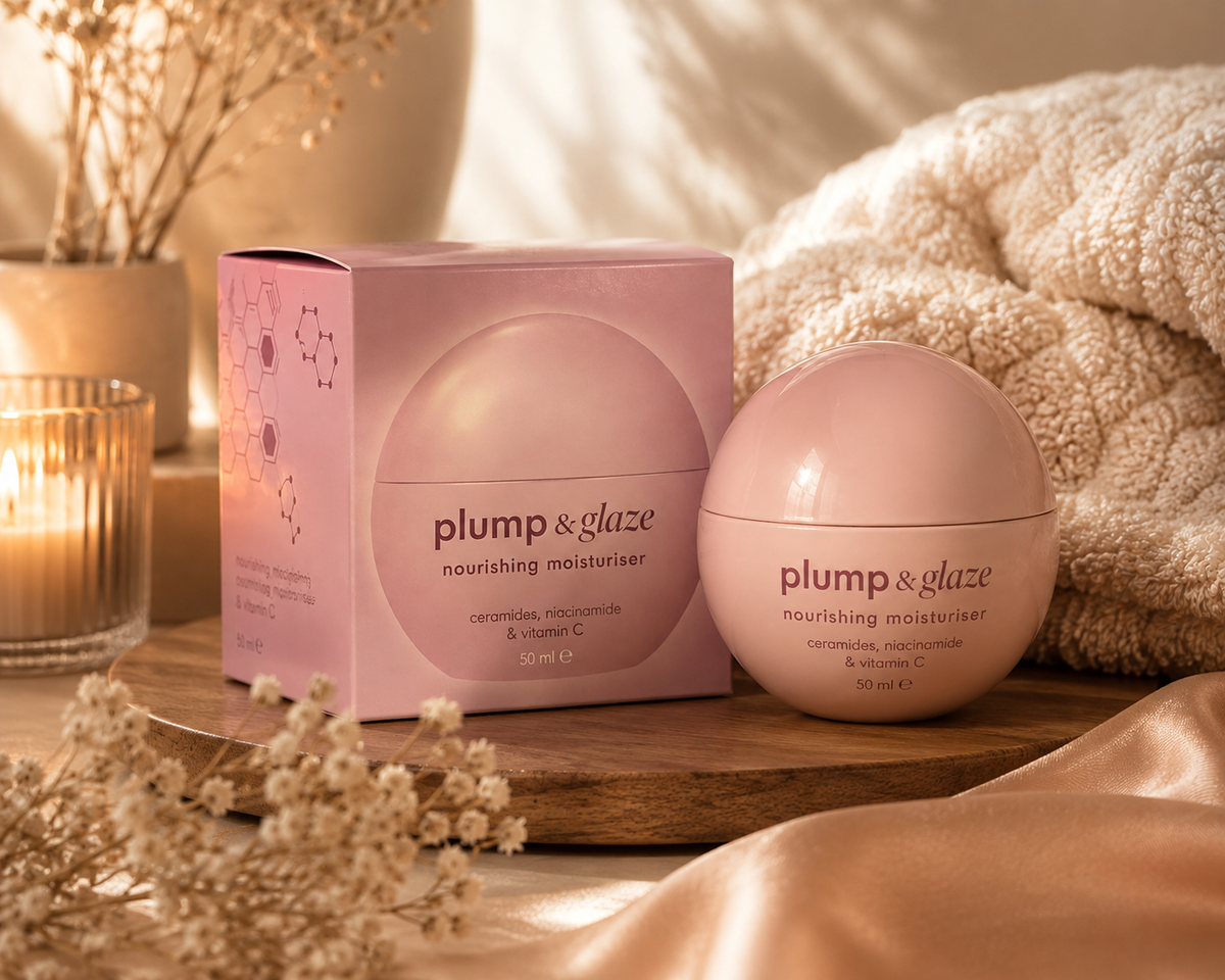 Plump & Glaze – Crème Hydratante Nourrissante | Céramides, Niacinamide & Vitamine C 50m