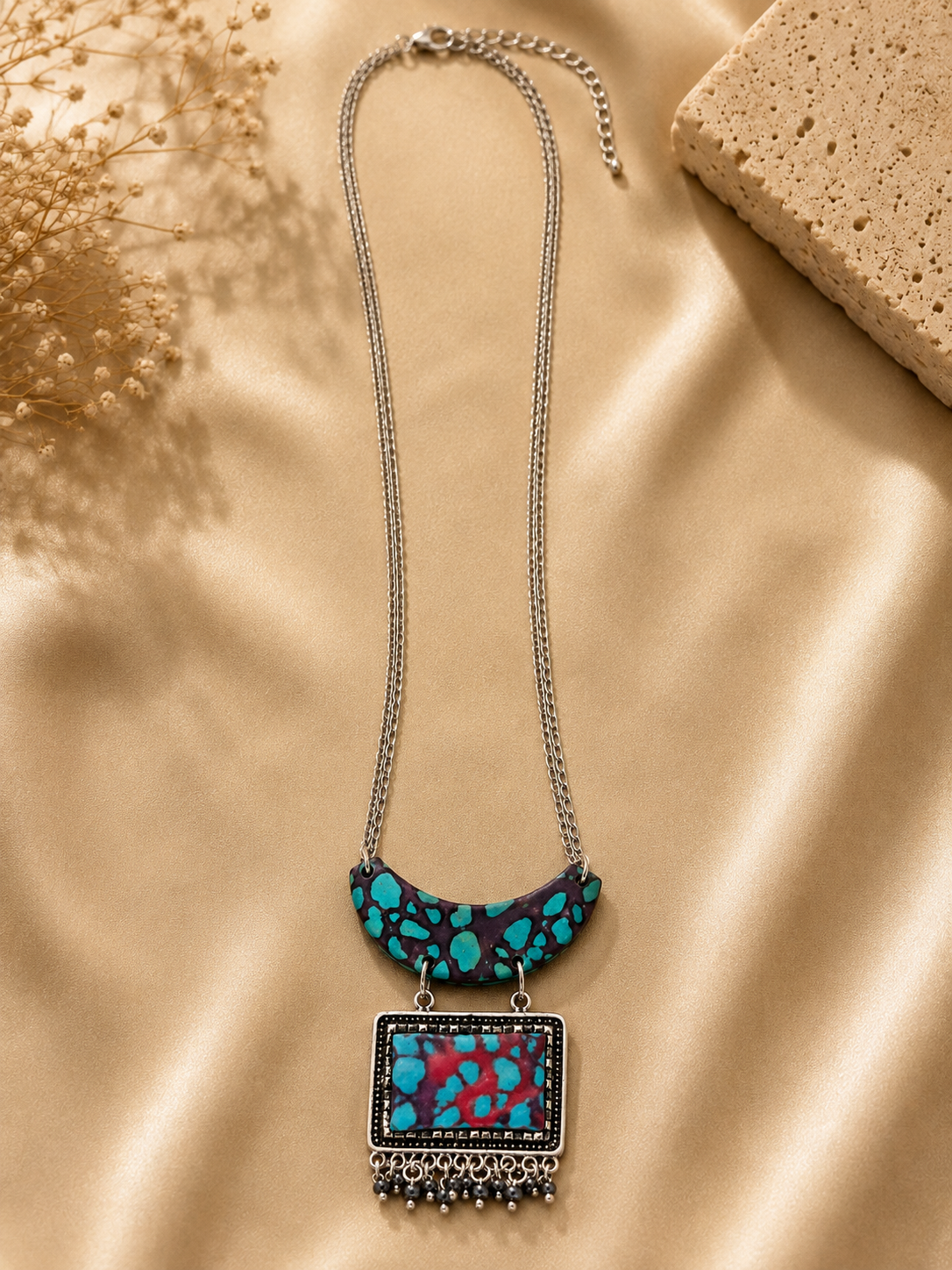 Collier Sautoir Bohème – Pendentif Ethnique Turquoise & Bordeaux | Longueur 45 cm